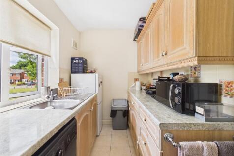 CAM05192G0-PR0094-STILL004