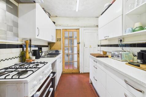 CAM05192G0-PR0097-STILL008