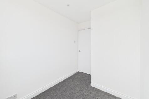CAM05192G0-PR0153-STILL017