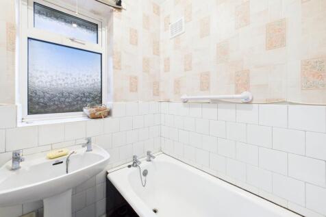 CAM05192G0-PR0162-STILL009