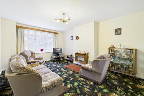 CAM05192G0-PR0162-STILL013