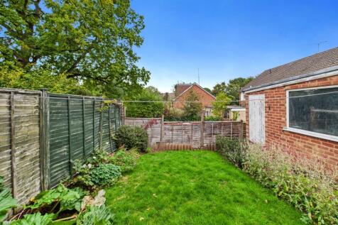 CAM05192G0-PR0162-STILL020