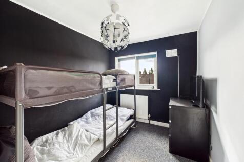 CAM05192G0-PR0163-STILL042