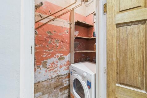 CAM05192G0-PR0164-STILL053