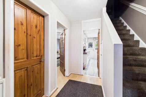 CAM05192G0-PR0167-STILL020