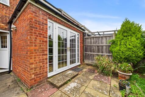 CAM05192G0-PR0167-STILL047