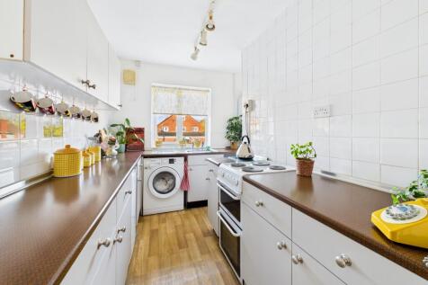 CAM05192G0-PR0169-STILL005