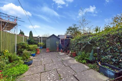 CAM05192G0-PR0169-STILL022