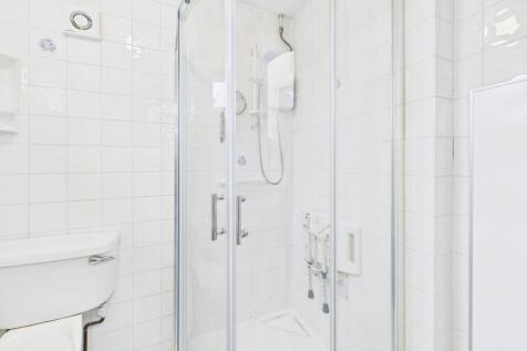 CAM05192G0-PR0172-STILL010