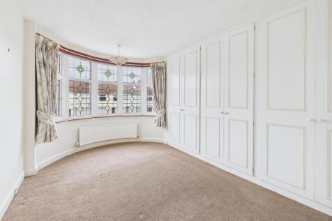 CAM05192G0-PR0172-STILL022