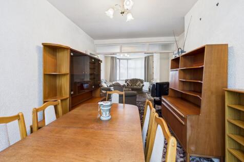 CAM05192G0-PR0173-STILL007