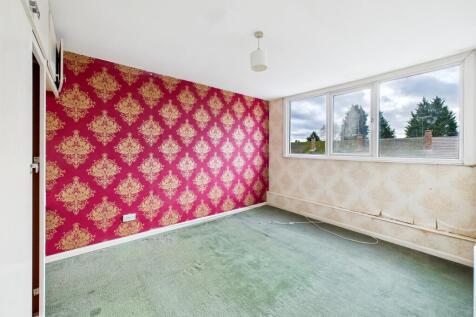 CAM05192G0-PR0174-STILL006