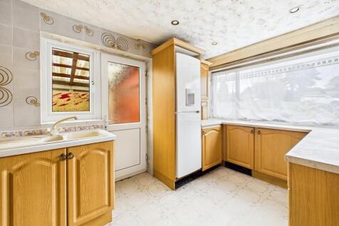 CAM05192G0-PR0174-STILL023