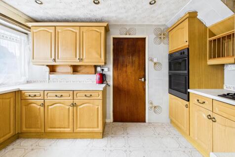 CAM05192G0-PR0174-STILL024