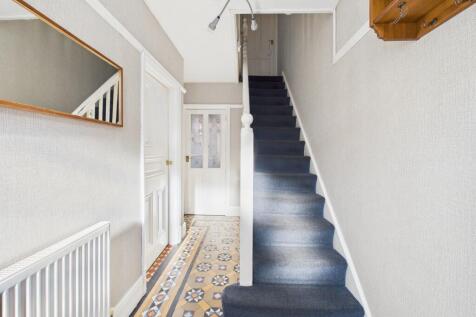 CAM05192G0-PR0176-STILL001