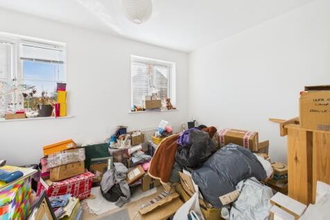 CAM05192G0-PR0179-STILL011