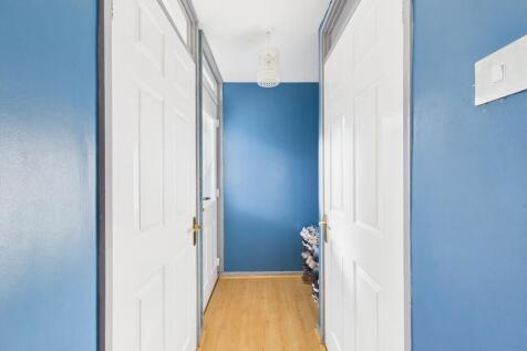 CAM05192G0-PR0180-STILL004