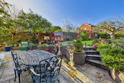 CAM05192G0-PR0183-STILL026