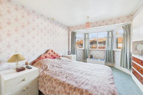 CAM05192G0-PR0184-STILL014