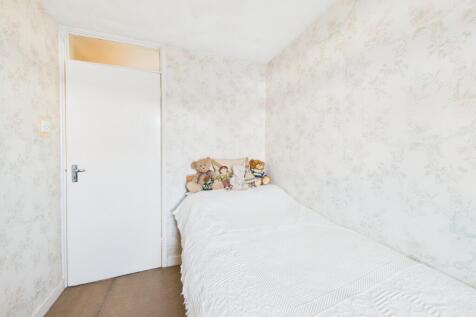 CAM05192G0-PR0184-STILL017