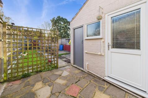 CAM05192G0-PR0184-STILL019