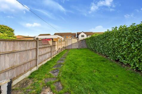 CAM05192G0-PR0185-STILL025