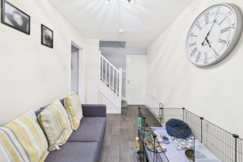 CAM05192G0-PR0187-STILL015