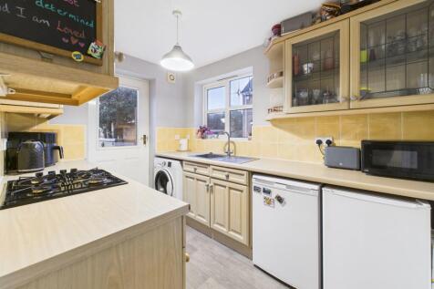 CAM05192G0-PR0187-STILL017