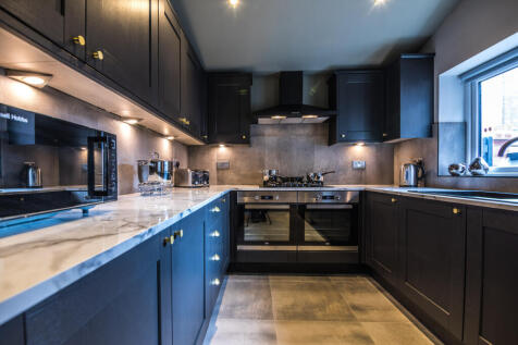 EH - 117 Adelaide Rd (38 of 67)