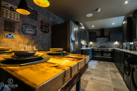 54 Connaught Rd (15 of 49)