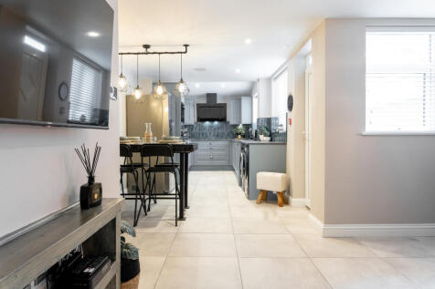 28 Adelaide Rd (12 of 71)
