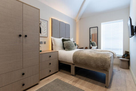 65 Greenbank - Web-Social