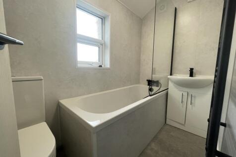 bathroom.jpeg