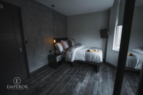 EmperorProperty-22