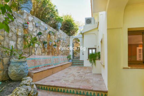 Property Image 37