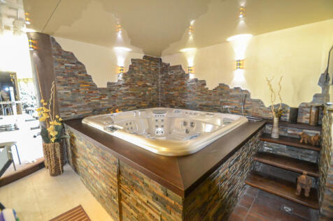 Property Image 36