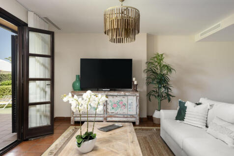 Property Image 28