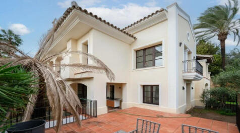 Property Image 4