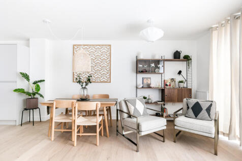 399_Townhouse_HR-24.jpg