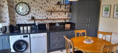 New Kitchen 1 .jpg