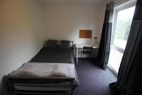 bed 3.JPG