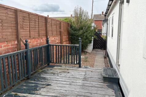 WhatsApp Image 2025-09-30 at 09.50.20_649836e1.jpg