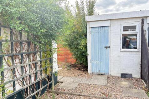 WhatsApp Image 2025-09-30 at 09.50.21_59f35db3.jpg