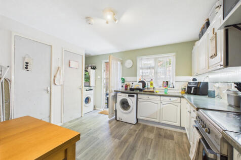 Welcome to Clarendon Street