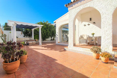Property Image 4