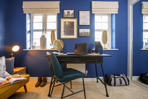Ideal for a bedroom or home office