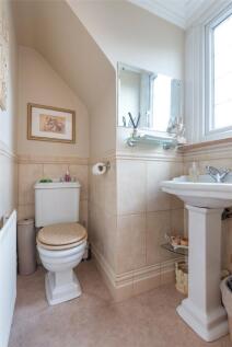 Toliet
