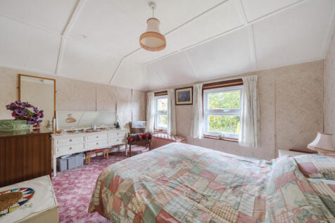 1365094-27-68e8f1...