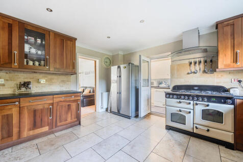 1370688-20-68fb66...