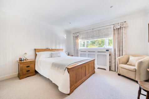 1370688-26-68fb67...